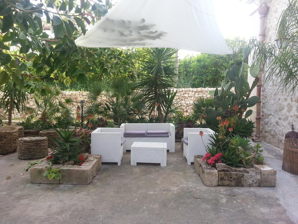 A Lumia Villa Noto Bagian luar foto